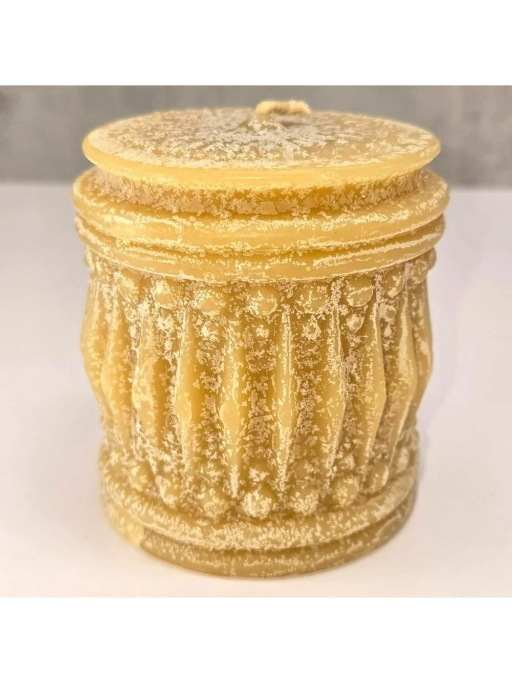 Handmade Beeswax Pillar Candle With Intricate Antique-Style Design CM2350